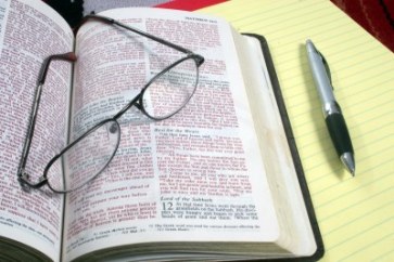 bible-glasses-notebook