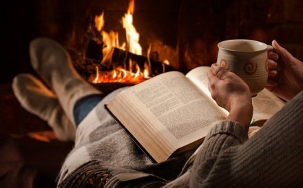 resized_reading_by_the_fire_books_istock